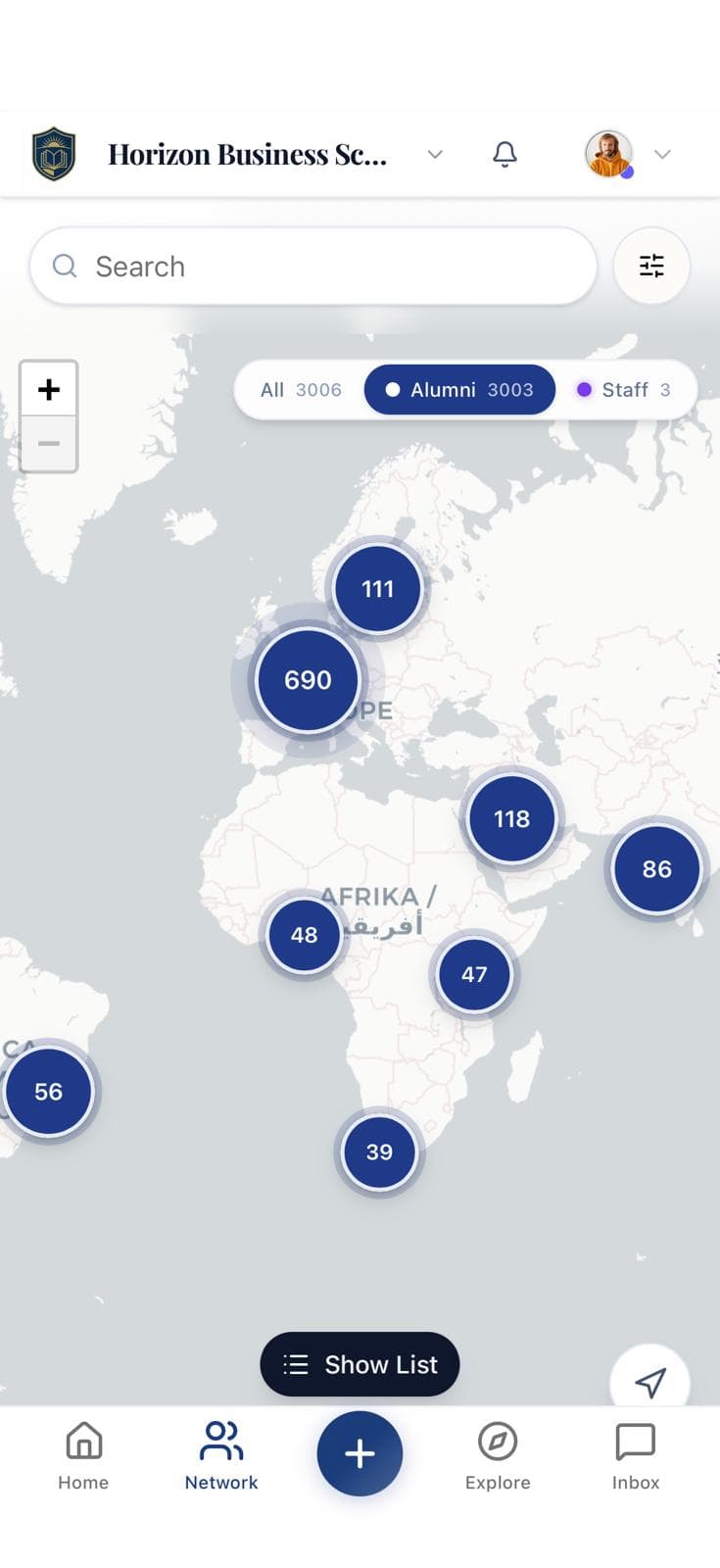 Alumnia native app — the Horizon alumni map on iOS and Android